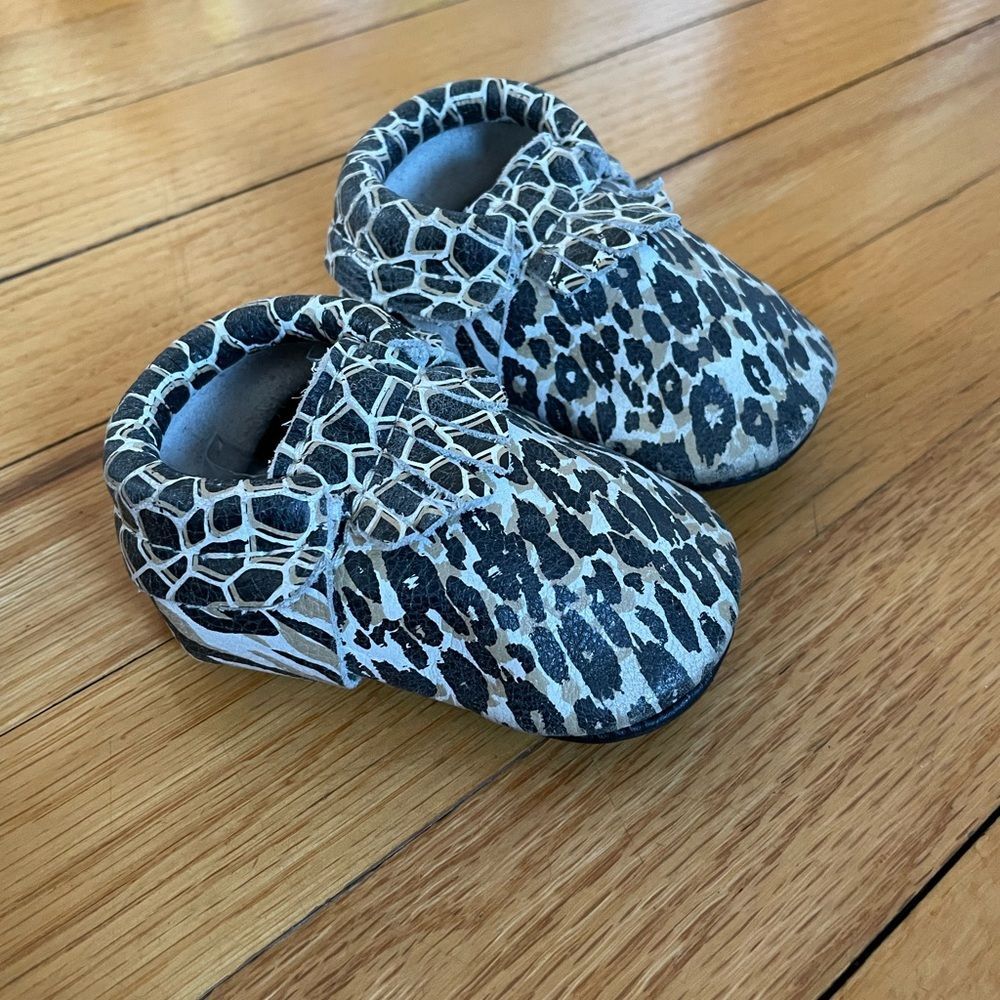 Leopard Print Kid Freshly Picked Baby Leather Moccasins - Size 3